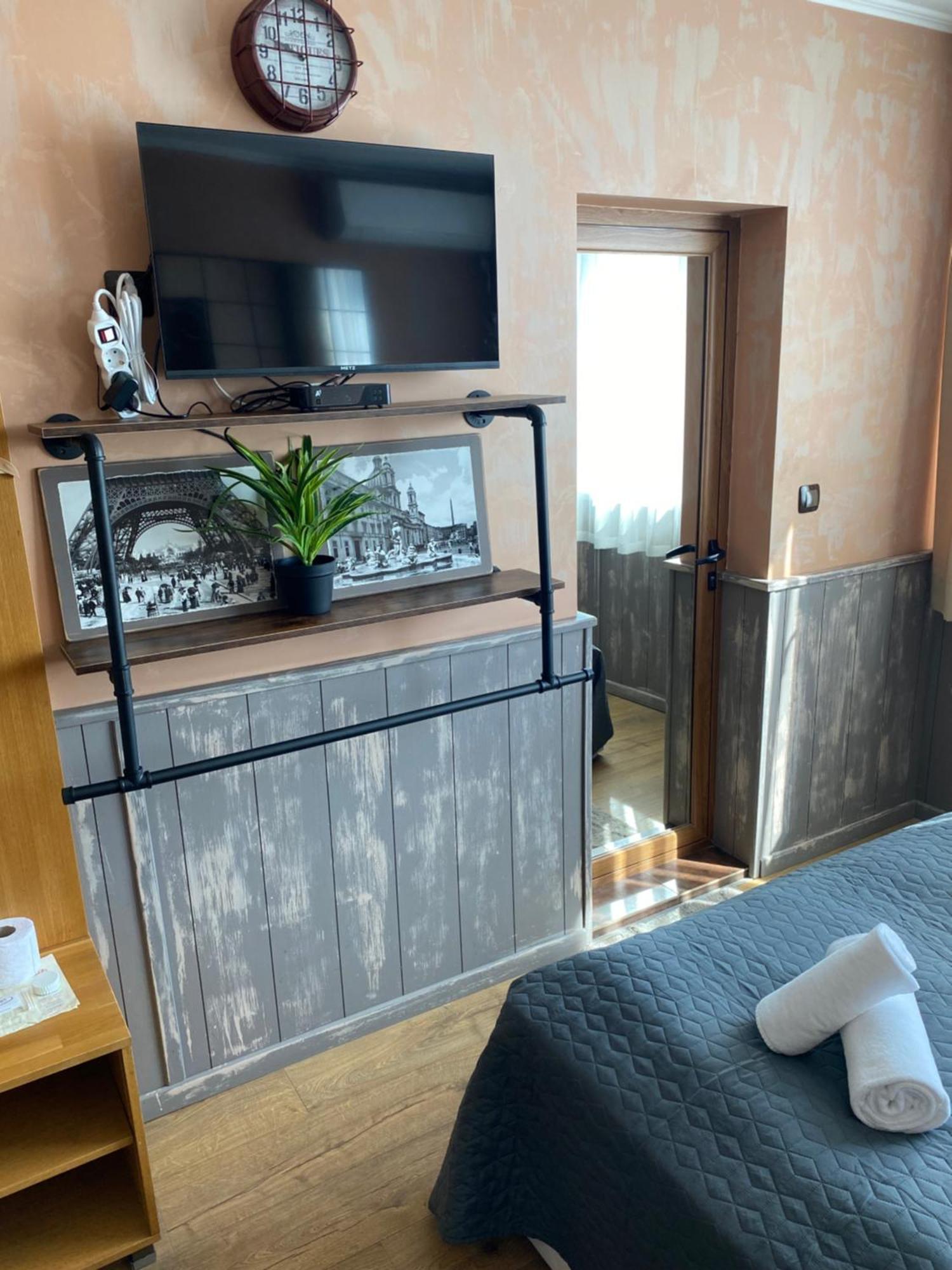 City Hotel Tırnova Dış mekan fotoğraf